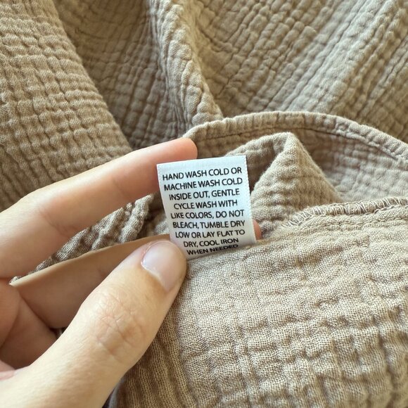 It Is Well LA - Organic Reversible Gauze Midi Dress - Picture 8 of 9